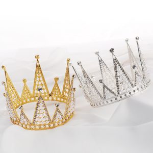 Tringle Crown Cake Topper